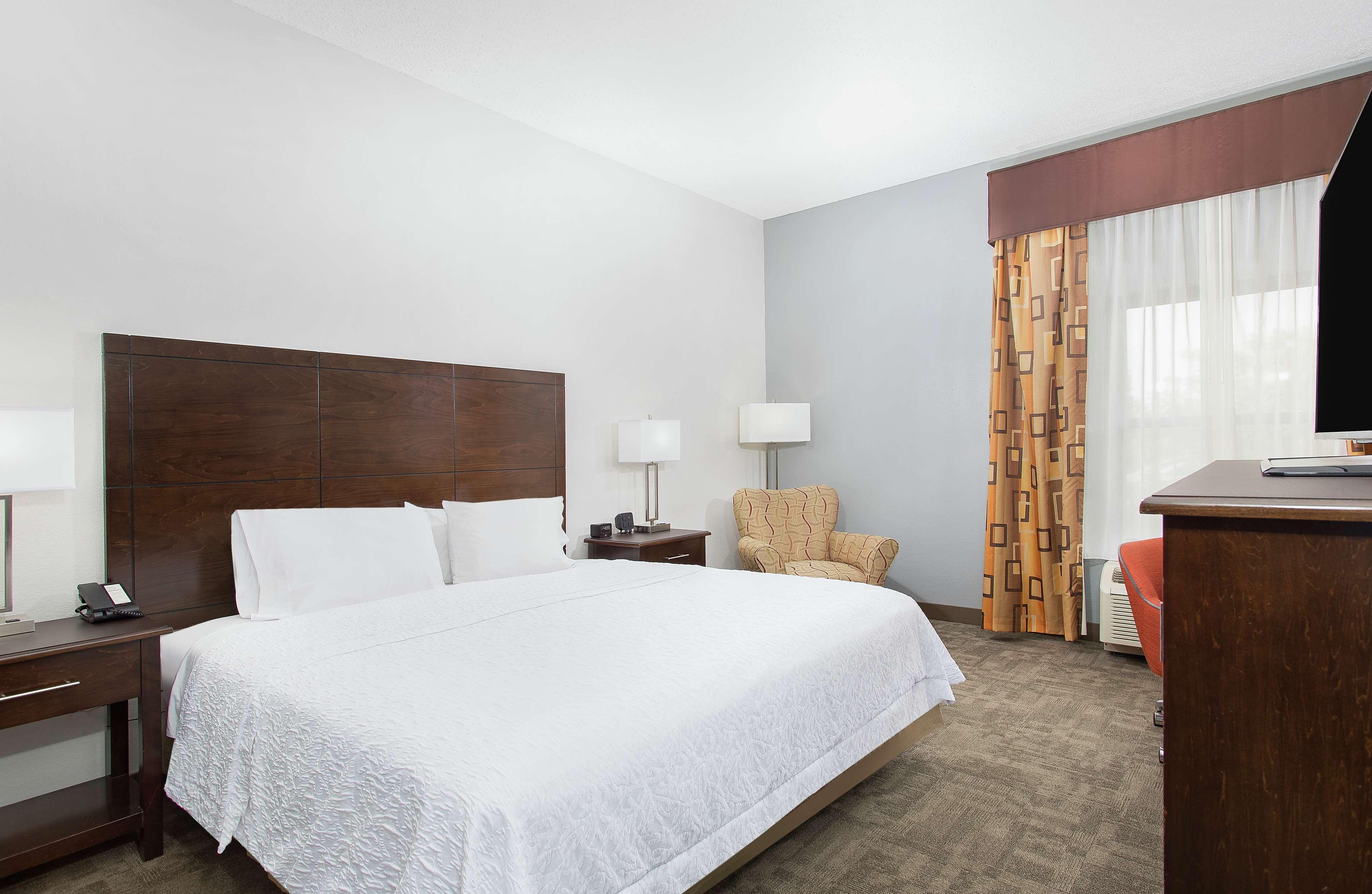Hampton Inn Cullman Exterior photo