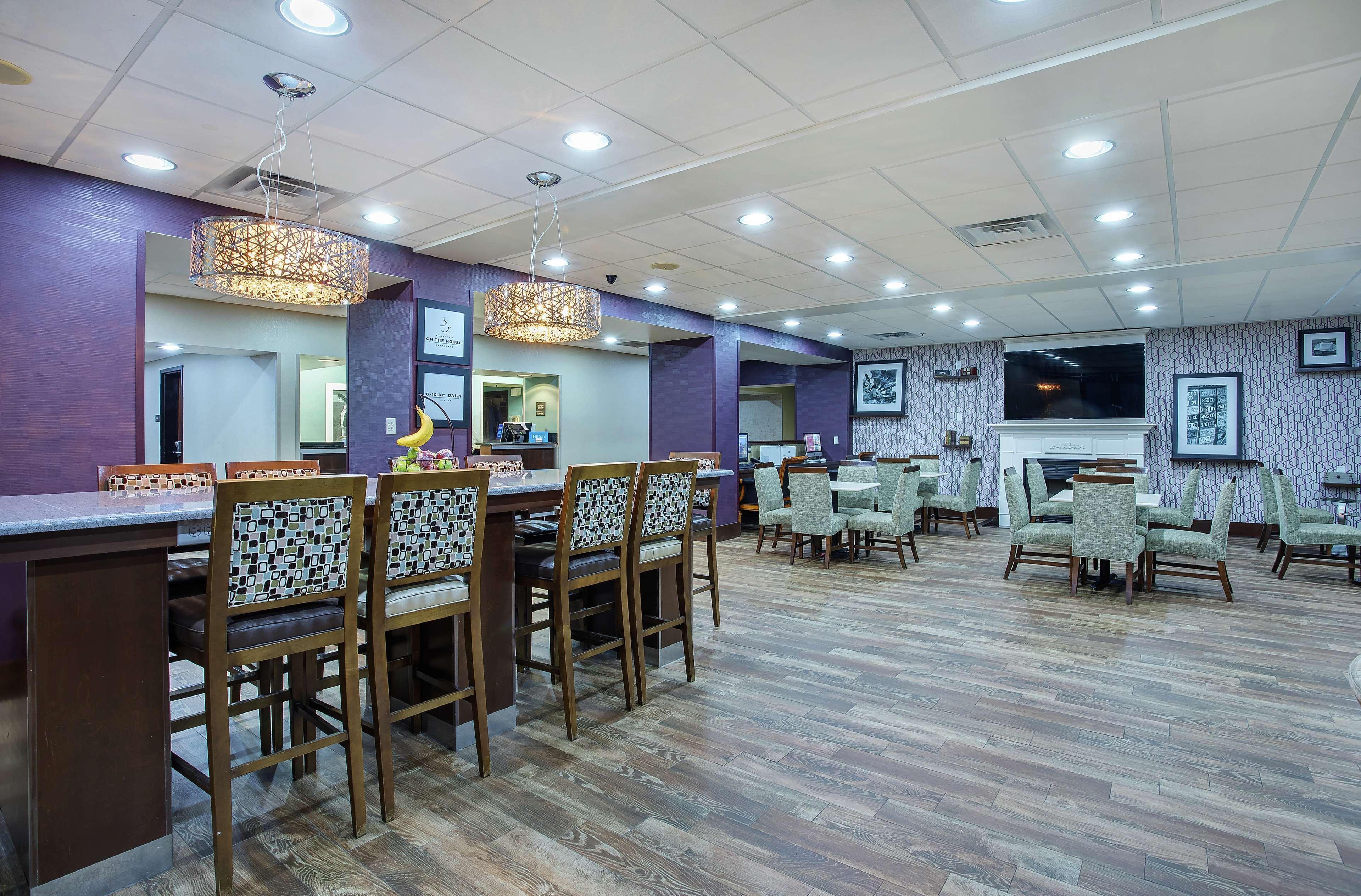 Hampton Inn Cullman Exterior photo