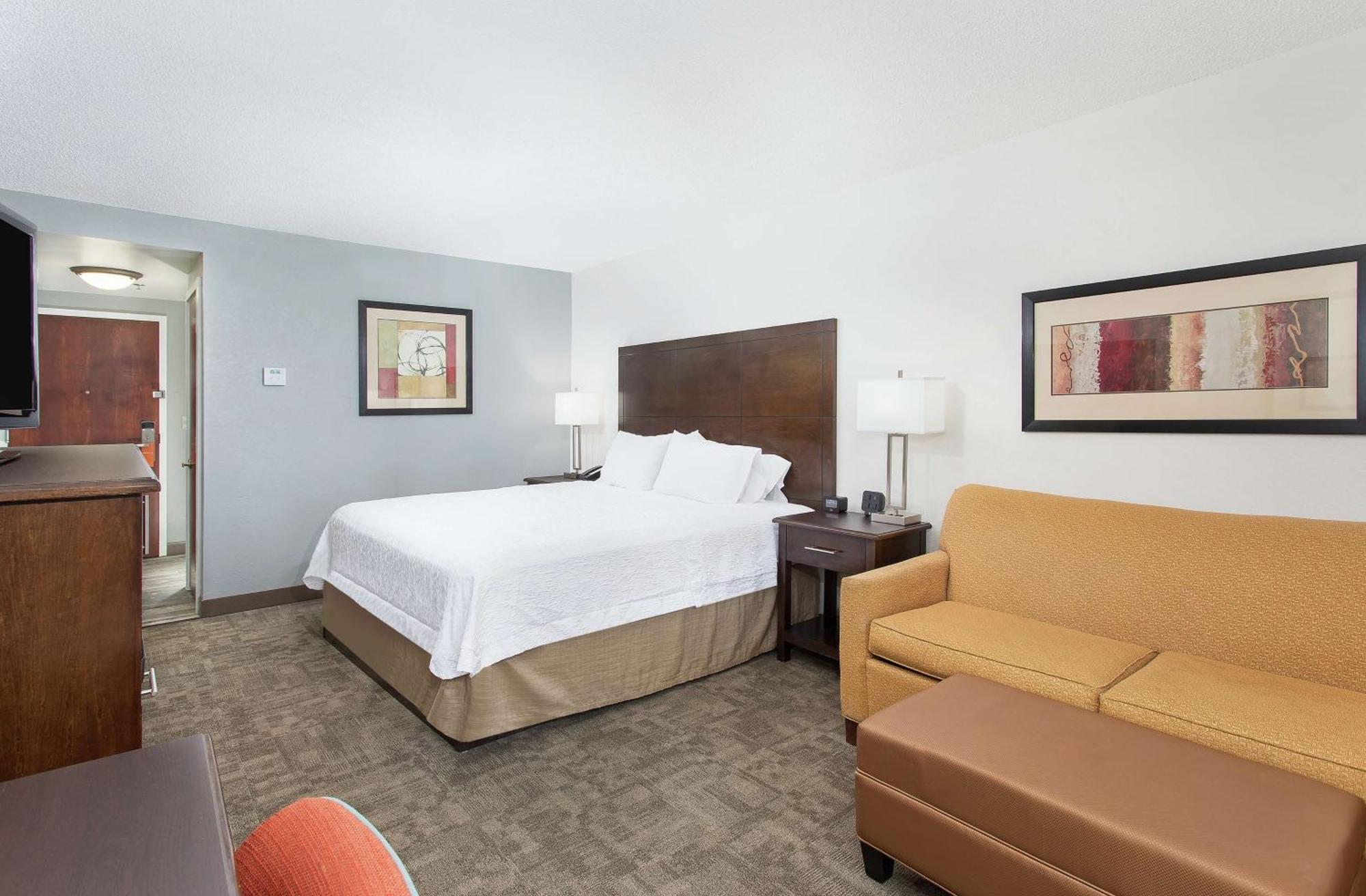 Hampton Inn Cullman Exterior photo