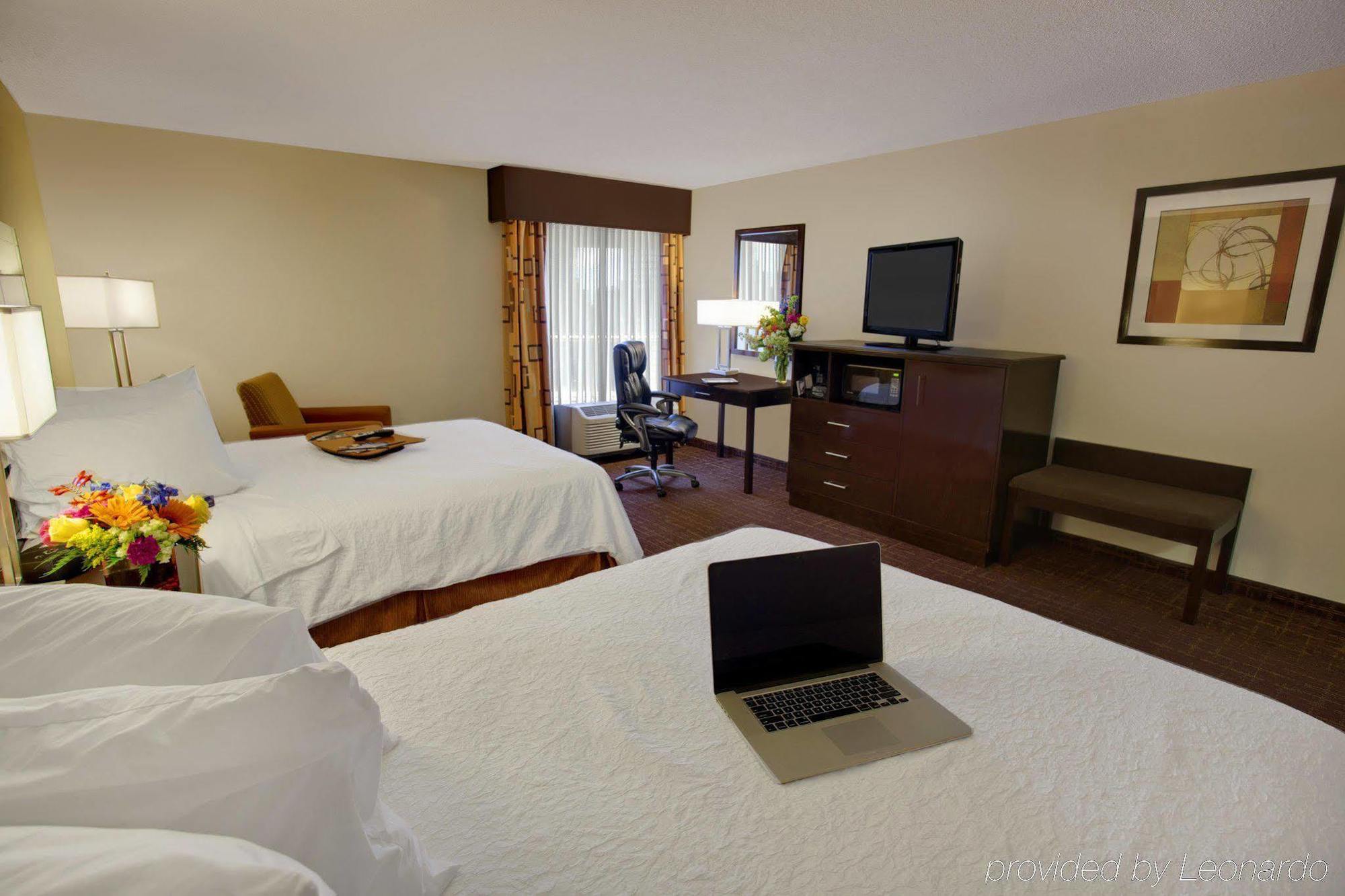 Hampton Inn Cullman Exterior photo